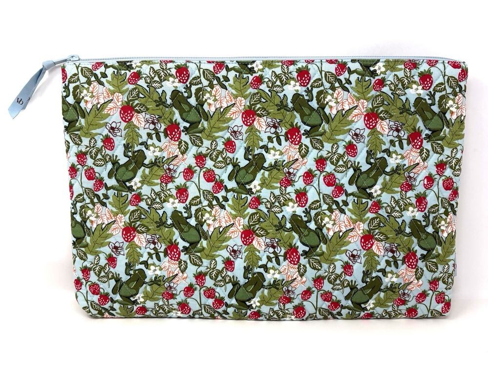Vera Bradley Frogberry Garden Blue Laptop Pouch Cotton Up To 15 in Laptop Frogs